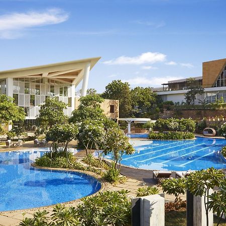 Taj Aravali Resort & Spa Udaipur Exterior foto