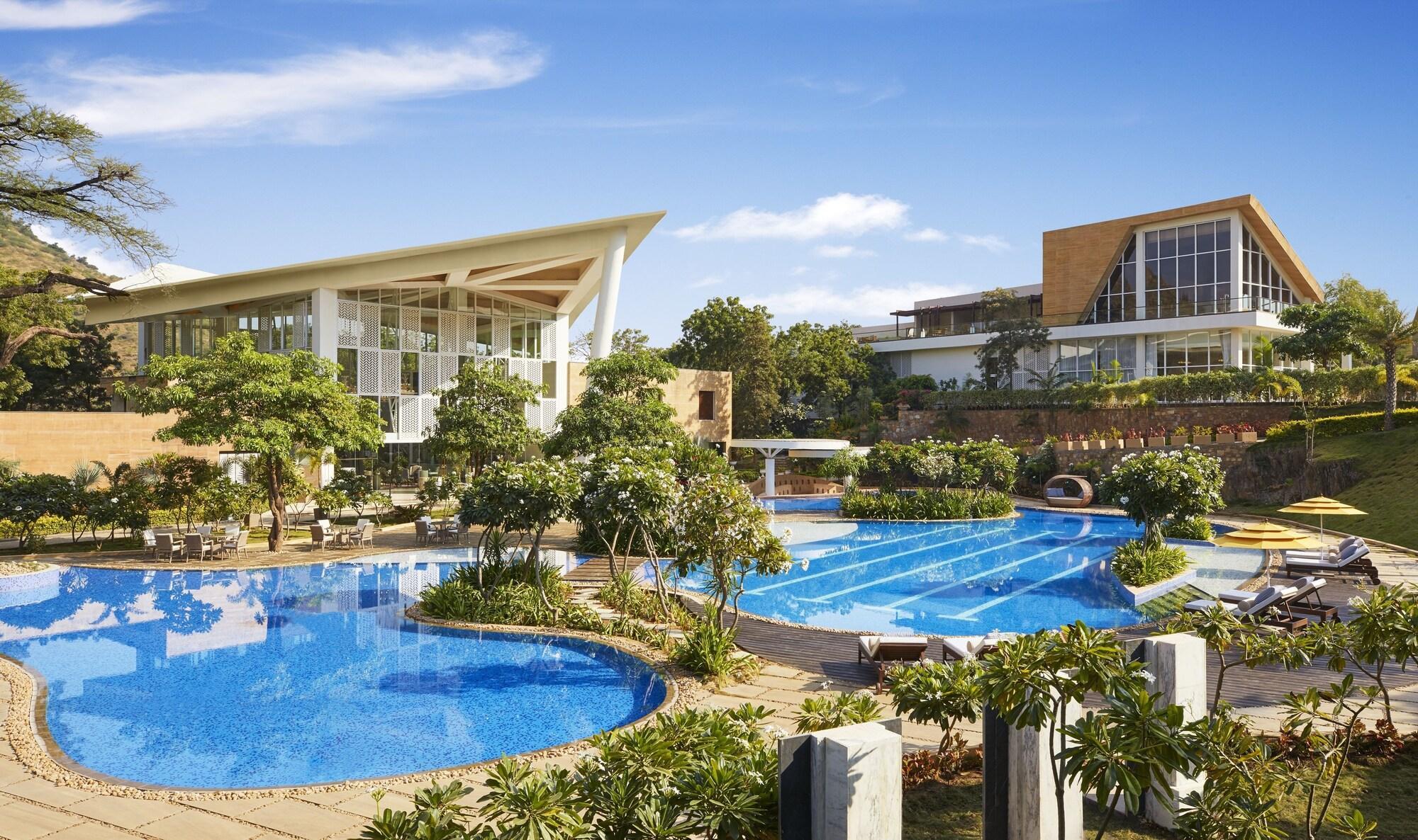Taj Aravali Resort & Spa Udaipur Exterior foto