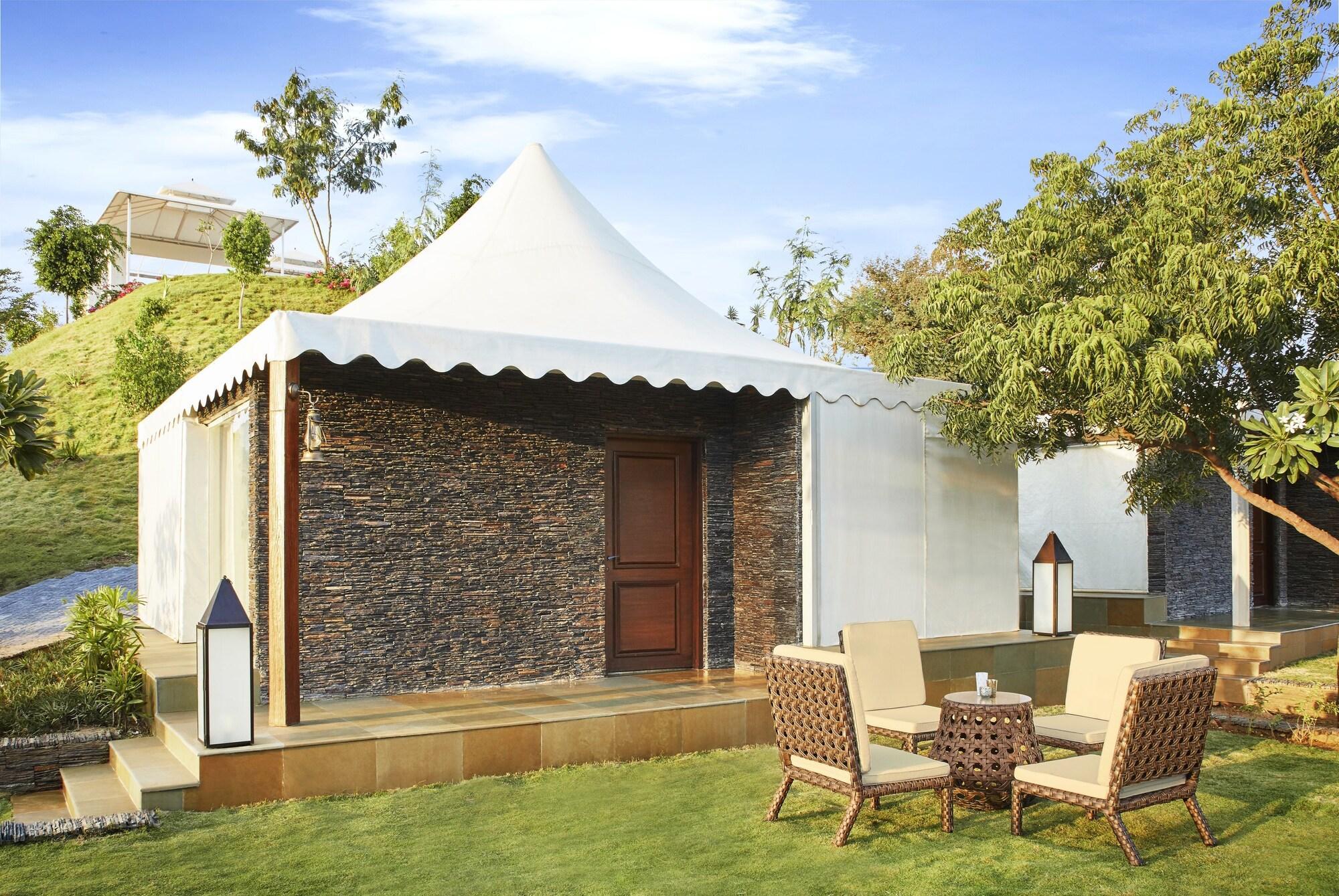 Taj Aravali Resort & Spa Udaipur Exterior foto