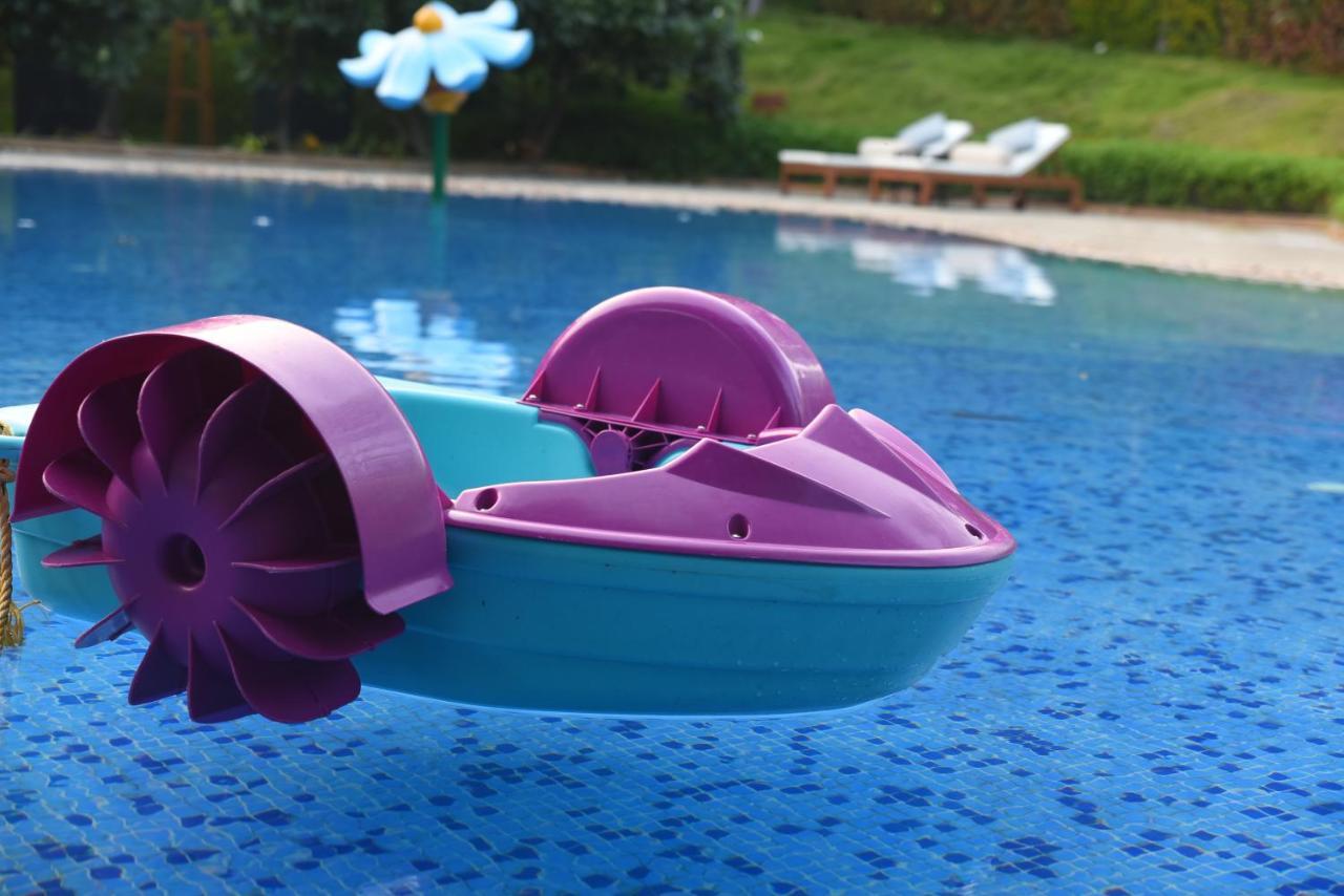 Taj Aravali Resort & Spa Udaipur Exterior foto